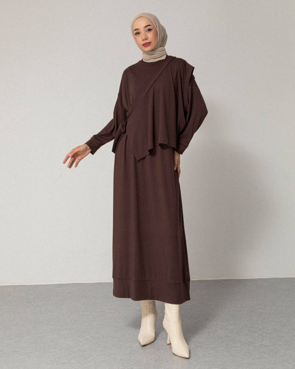 Nila Kleid in Braun