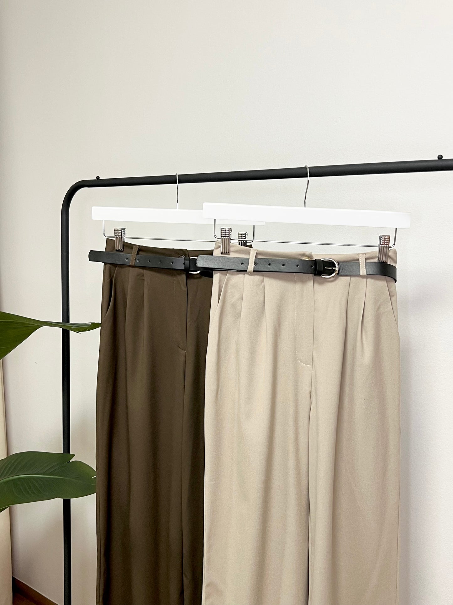 Liva Hose mit Gürtel