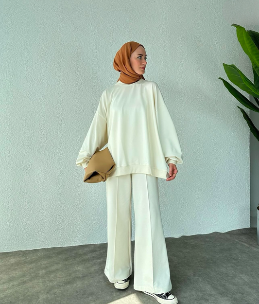 Casual Premium Zweiteiler in Creme
